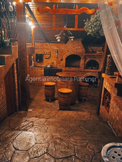 casa / vila Craiovei , RENOVATA /mobilata/utilata ,finisaje superioare - 40