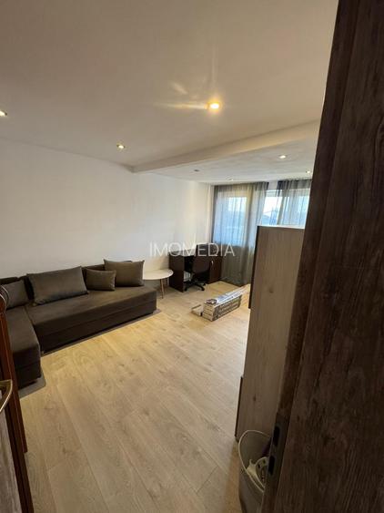 apartament 1 camera, 30 mp, decomandat, zona Aradului,240 euro - 2