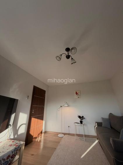 Apartament cu 3 camere, decomandat,renovat, direct proprietar, str. Badea Cartan - 3