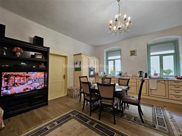 Apartament deosebit cu 3 camere str. Castelului - Comision 0% - 9