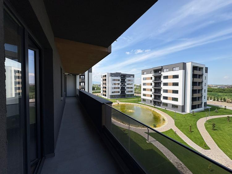 Apartament 3 camere - bloc nou - etaj 3/5 - 5