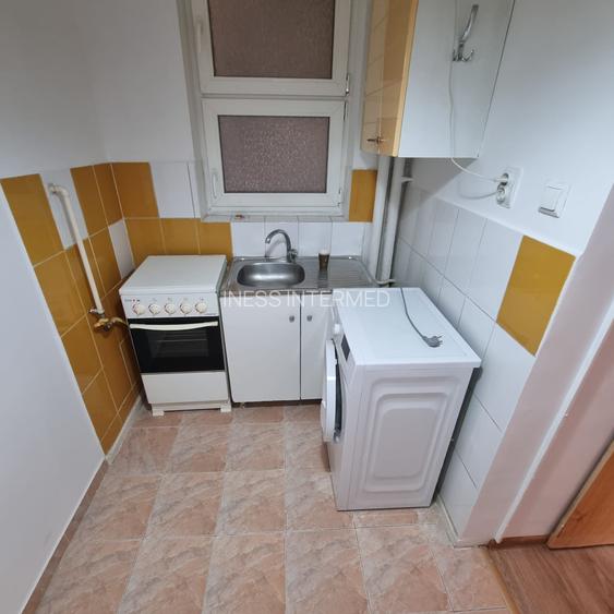 SALA PALATULUI, STIRBEI, CALEA VICTORIEI, 2 CAM NEMOBILATE PARTER - 8