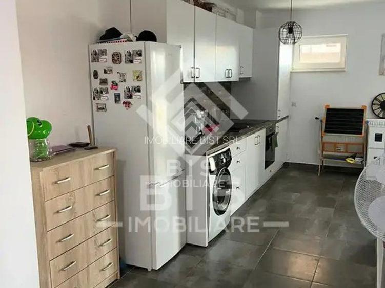 Apartament de vanzare 3 camere - zona ISU - 8