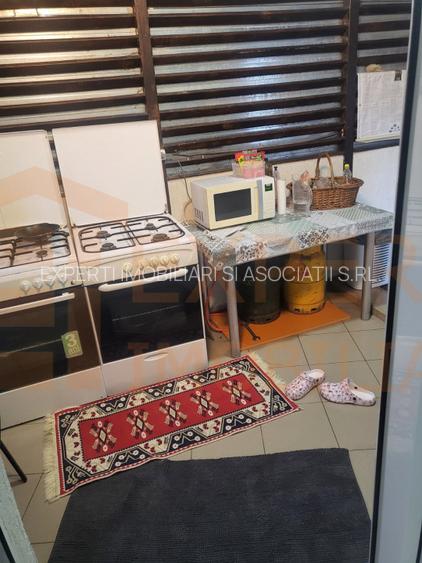 Casa + Hala Industriala + 1000 mp Teren in zona CET, Constanta - 8