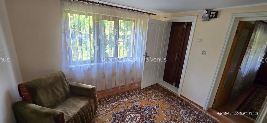 Casa caramida in Costesti - 10