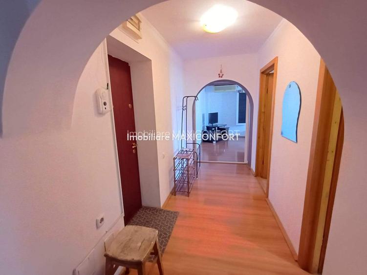 Vanzare 3 camere-Imobiliare MAXICONFORT - 3