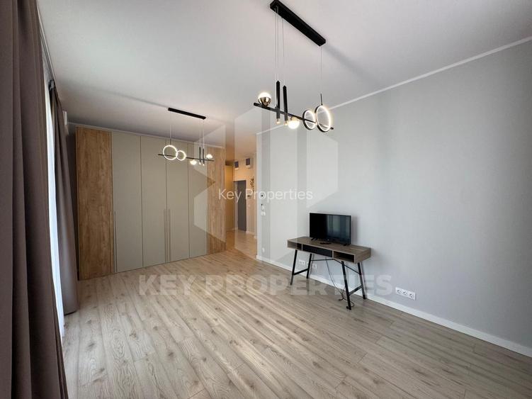 Greenfield, 2 camere nou, prima inchiriere cu gradina - 70 mp si parcare - 10