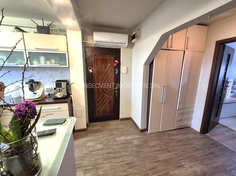 Apartament 3 camere decomandat, 91 mp, etaj 2, Vlaicu – comision 0 - 8