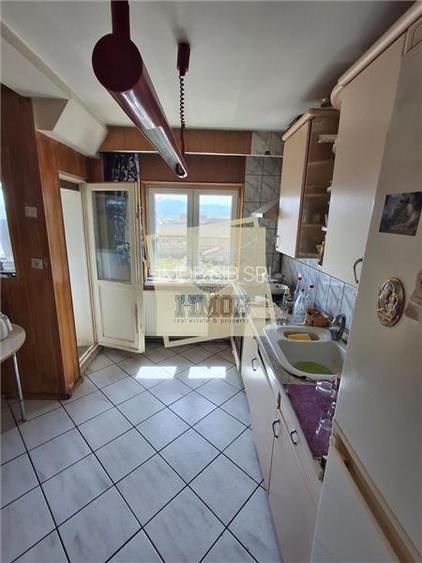 Apartament 3 camere 72 Mpu 2 Bai | Pivnita | Balcon Turnisor - 7