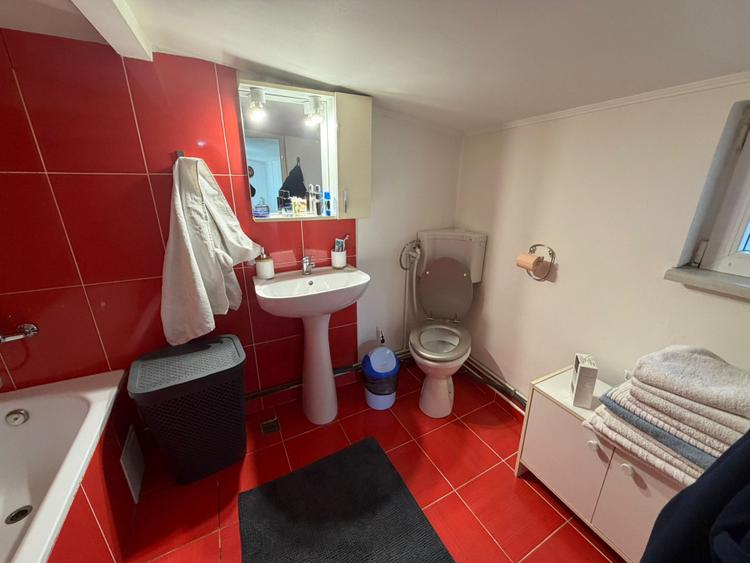 Casa 5 Camere/ Giulesti/ Centrala/ 2 bai