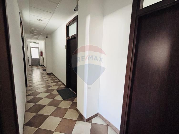 Spațiu de birouri de 82mp de închiriat în zona Barbu Vacarescu