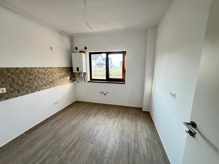 Apartament-3-Camere-Decomandat-73mp-Utili-Balcon-5mp-Parcare-Sanpetru-Residence