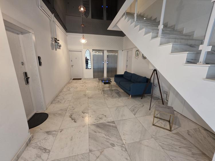 Apartament 2 camere Mamaia Nord Zev Mediteraneo 125000 euro