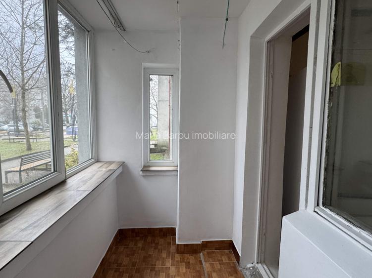 2 cam,decomandat,parter cu balcon, 53 mp,Primaverii,pretabil spatiu  comercial - 7