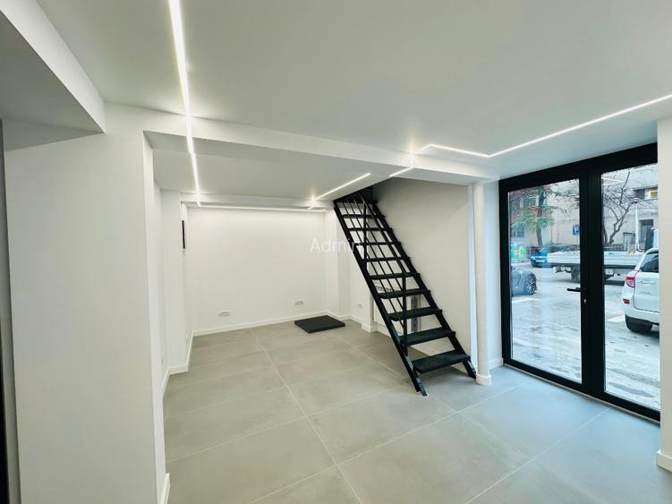 Spațiu comercial -  NOU  amenajat  în zona pietonala - Bd Decebal - 5