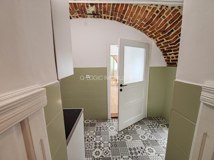 Apartament 2 camere mobilat si utilat zona Piata Sfatului - 15