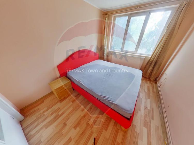 Apartament cu 4 camere de vânzare în zona Vest - 2