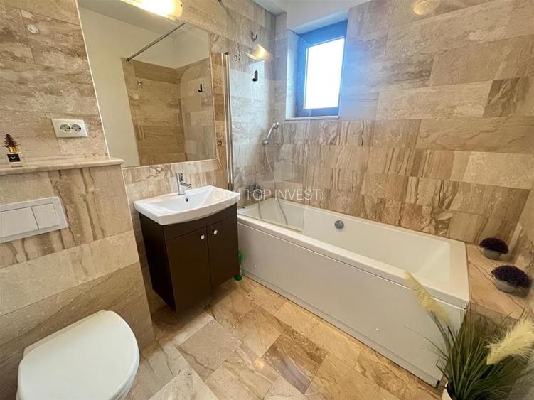 Apartament modern 3 camere 2 bai terasa si parcare zona Brana - 11