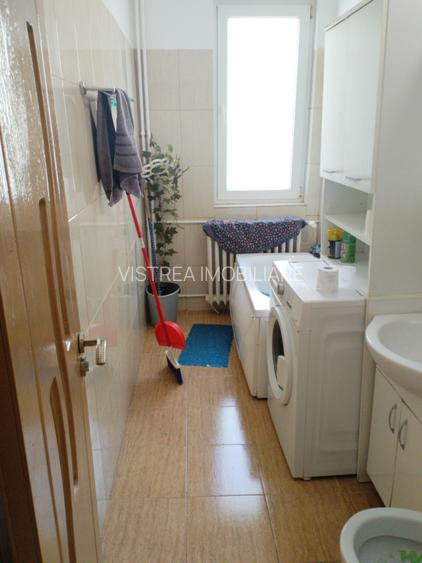 Garsoniera decomandata zona Dr. Taberei - str. Targu Neamt // Bloc reabilitat - 18