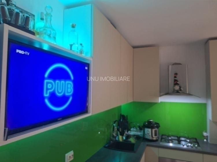 3 camere - 60mp - 2 locuri parcare in Visan - 99.000 euro - 4