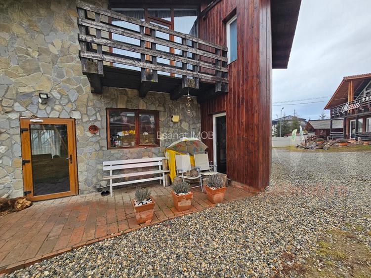 Pensiune + 2 Case, Piscina, Iaz, Garaj, Curte 3.200 mp, panouri |VIDEO - 11