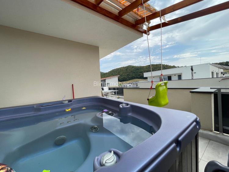 Apartament de 3 camere, terasa de 50 mp, bloc cu lift, parcari subterane - 8