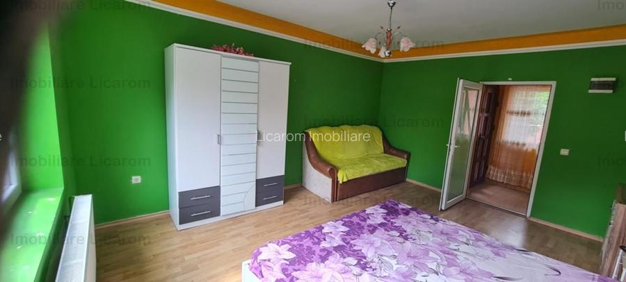 Casa individuala cu 2 apartamente, 6 camere,teren 403 mp,ASTRA. - 16