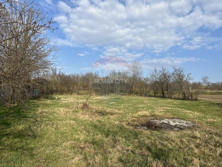 Casă / Vilă cu 3 camere de vânzare - 11