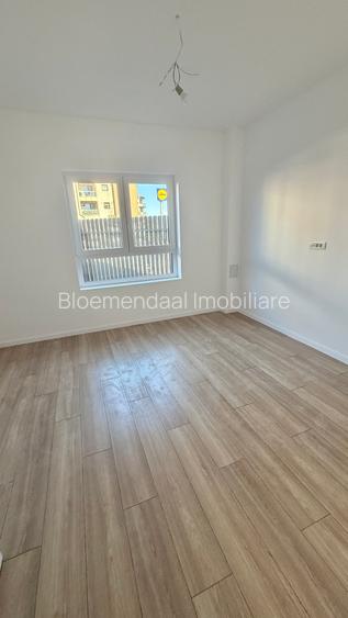 Apartament 3 camere parter cu curte - 16