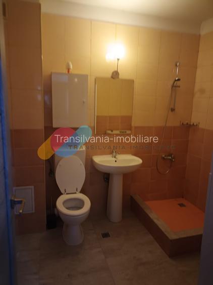 Apartament 48mp, 2 camere, balcon, zona Floresti - 8