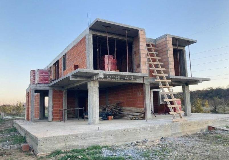 Duplex la roșu cu 4 camere |Dumbrăvița| - 2