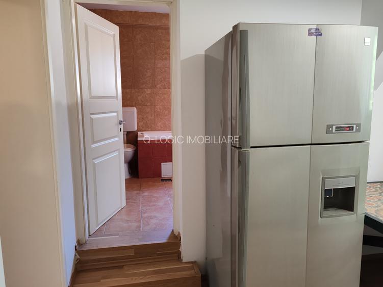 Apartament 3 camere liber la vanzare zona Colinei - 15