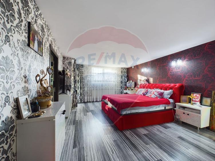 Casă / Vilă 5 camere + Mansarda Foarte Spatioasa - 14