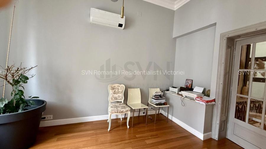 REV2005531 Vla superba Gradina Icoanei - 11