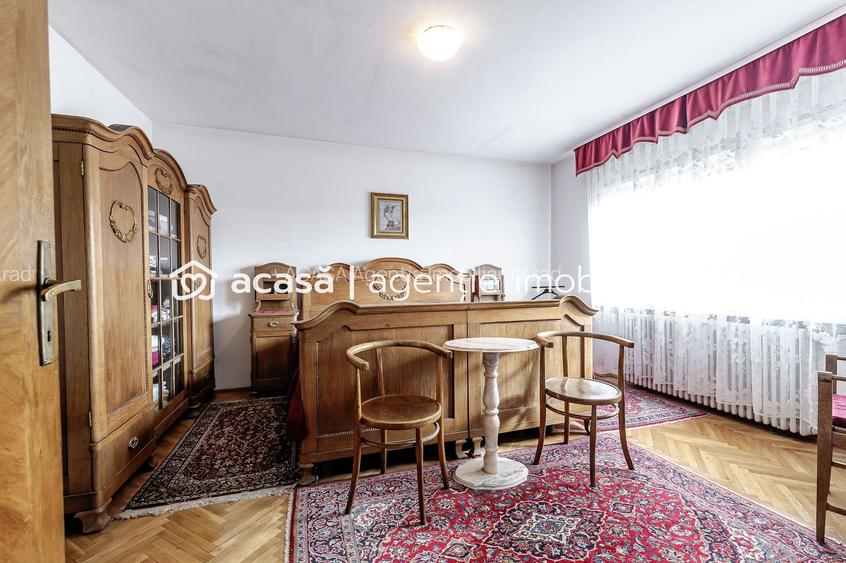 Casă din cărămidă cu 8 camere – zonă liniștită, LIPOVA - 7