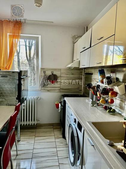 Apartament 3 camere - metrou Titan - Risc seismic 2 - 5