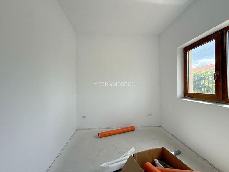 Duplex exclusivist de vânzare în Chișoda  vatra veche a satului - 12