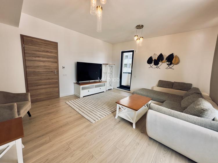 Apartament cu 2 camere de inchiriat in zona Racadau la Cosmopolit,et 6/8 - 2