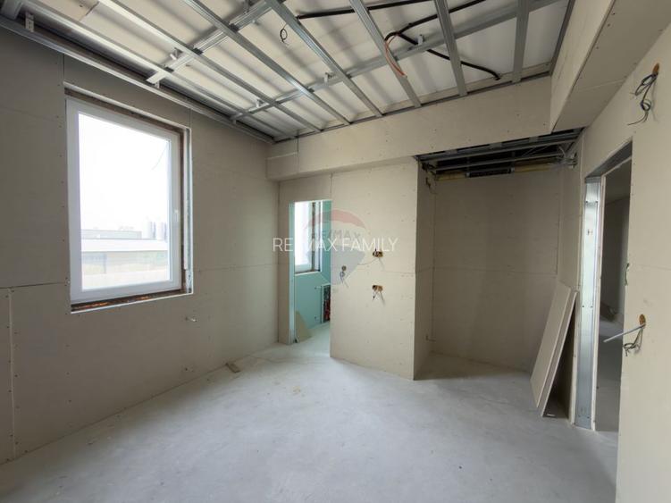 Hotel*** cu 48 camere de vânzare Calea Borsului/CT Park/ CET - 14