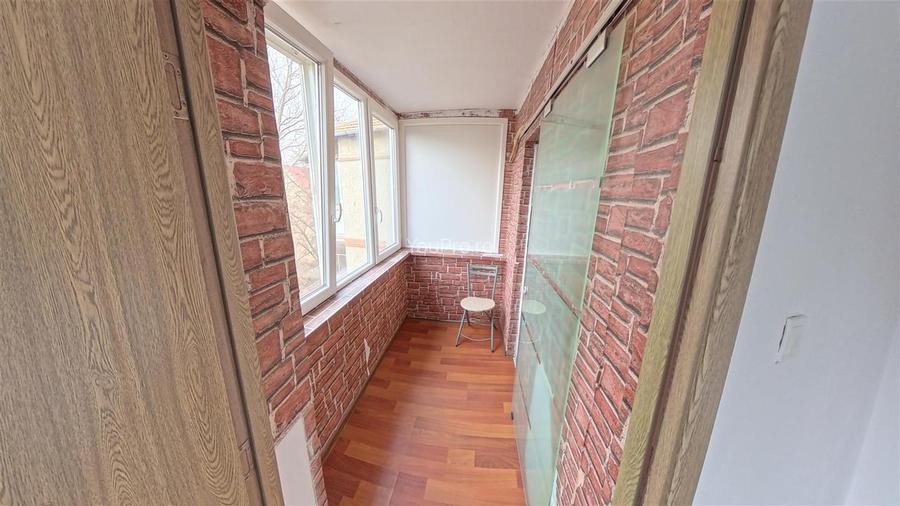 Apartament cu 2 camere decomandat etaj 4 zona Soarelui - 13