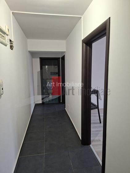 Apartament cu trei camere de vanzare-Metalurgiei-Aparatorii Patriei-cu centrala - 10