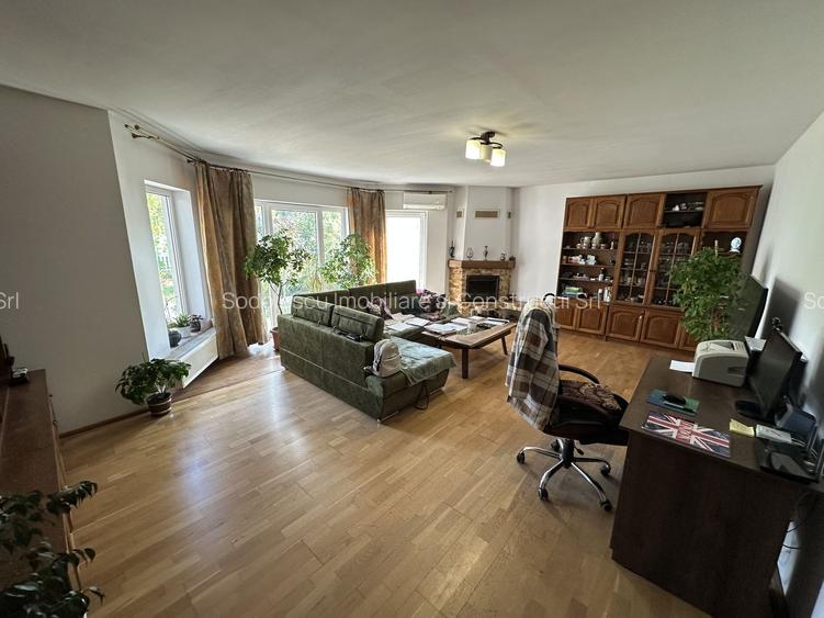 Casa P+ M in spate la Ikea - 4