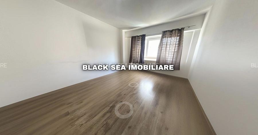 De vanzare apartament 3 camere in zona Casa de cultura. - Ocazie Unica - 2