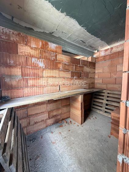 Duplex la rosu - 3 dormitare- Dumbravita - 4