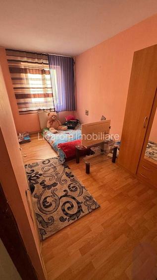 Apartament 3 camere decomandat Calea Bucuresti etaj 1/4 - 3
