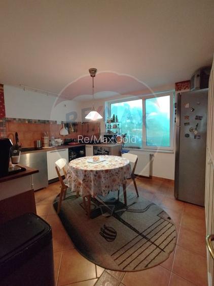 Închiriere casă individuală și teren 982 mp -Bragadiru-20 min Marriott - 9