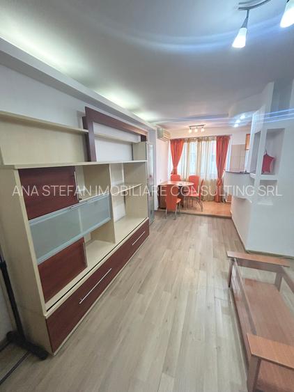 Ion Mihalache - Piata 1 mai / Garsoniera moderna - 3