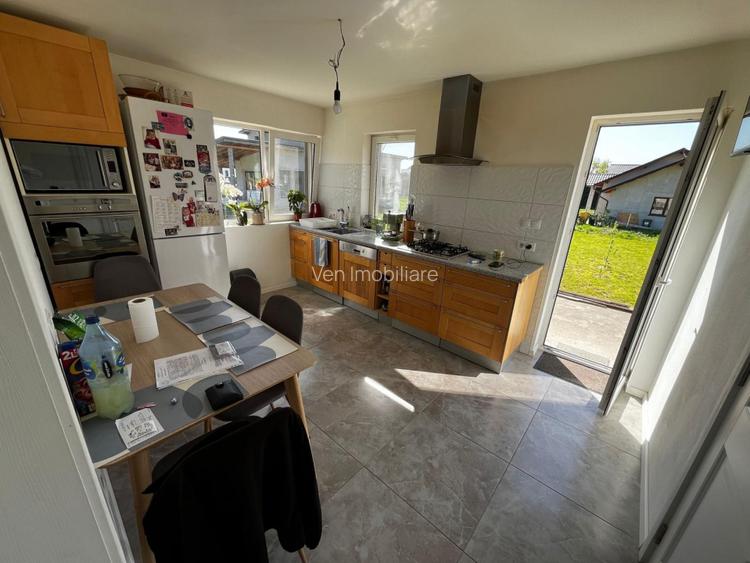 Casă individuală de vânzare în Beclean – eleganță, confort și natură - 2