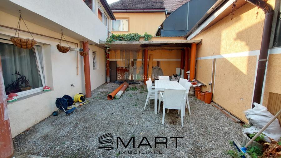 Casa spatioasa si curte zona Terezian - 17