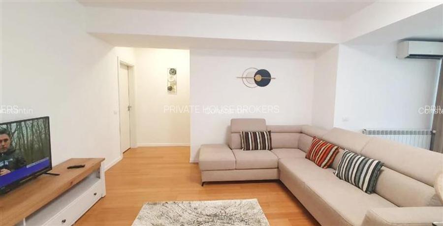 Pipera | Scoala Questfield | Bloc 2012 | Parcare | Gradina - 3